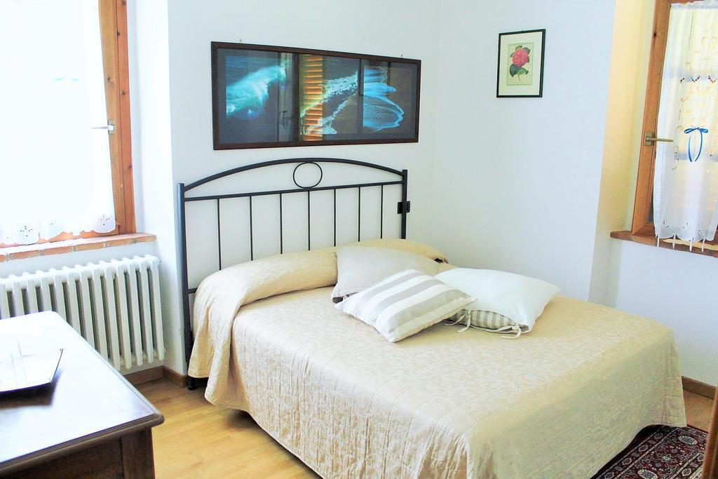 La Villa Di Арецо Стая снимка